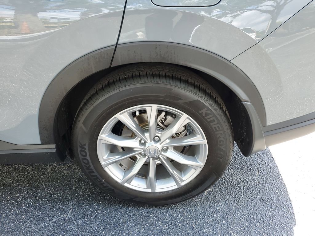 Used 2025 Honda CR-V EX image 10