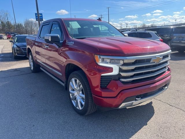 Used 2025 Chevrolet Silverado 1500 High Country image 2