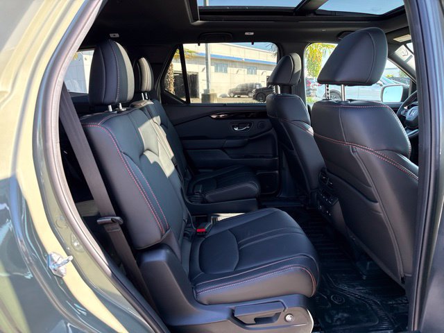 Used 2026 Honda Pilot TrailSport image 10