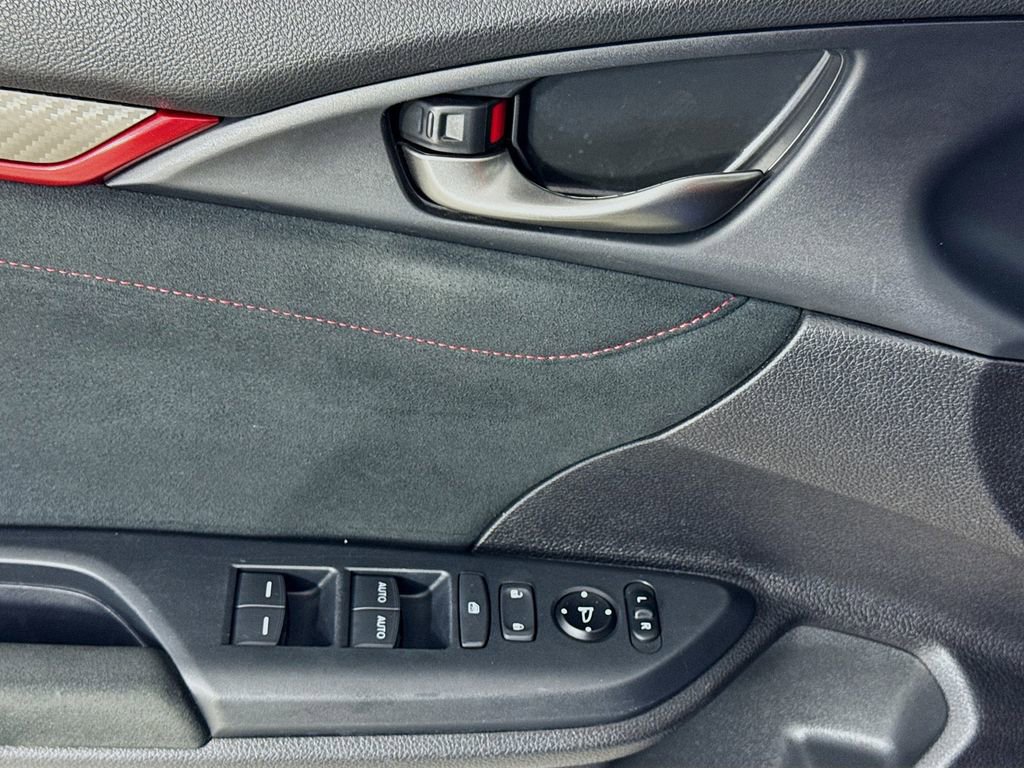 Used 2018 Honda Civic Type R image 22