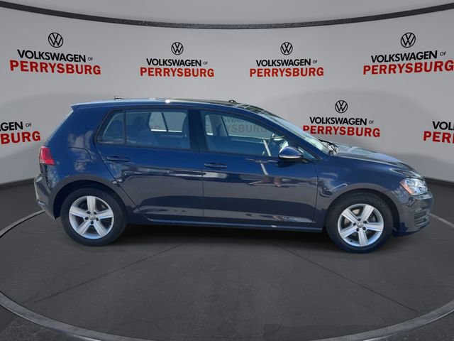 Used 2017 Volkswagen Golf Wolfsburg Edition image 9