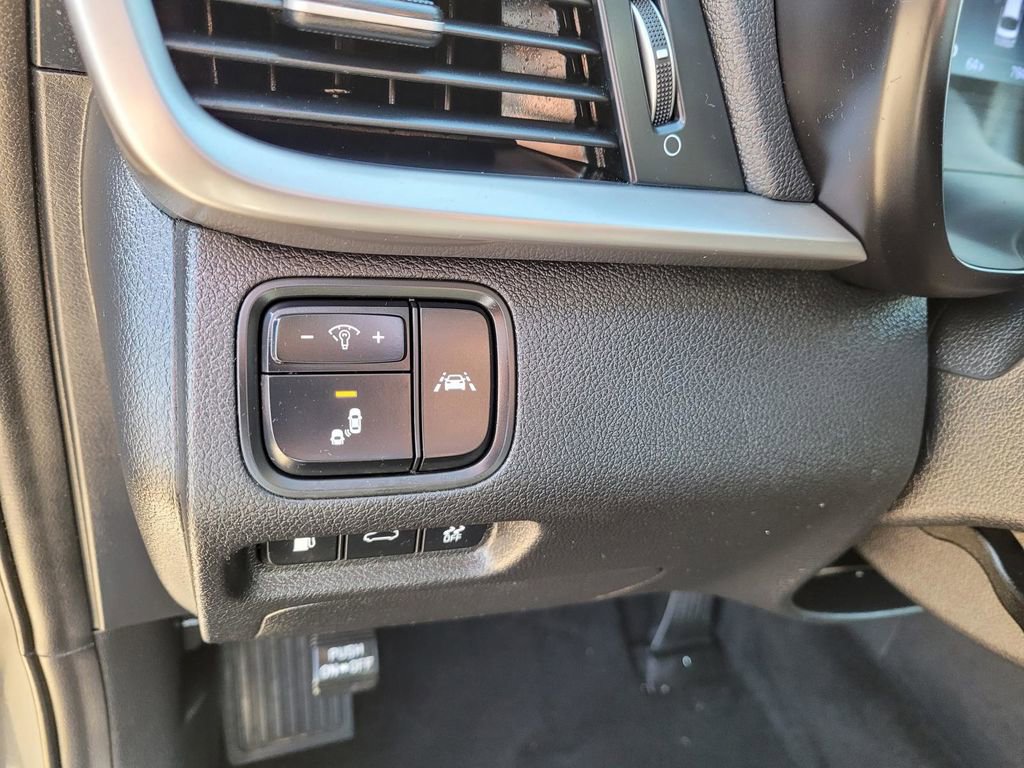 Used 2020 Kia Optima S image 21