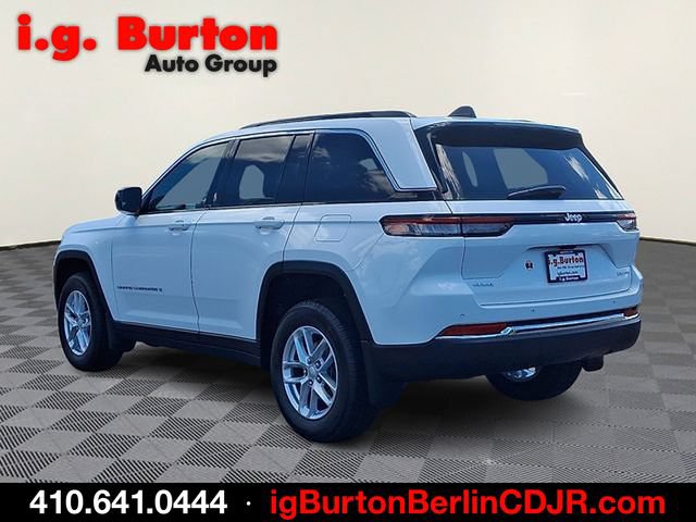 New 2026 Jeep Grand Cherokee Laredo X AWD/4WD image 3