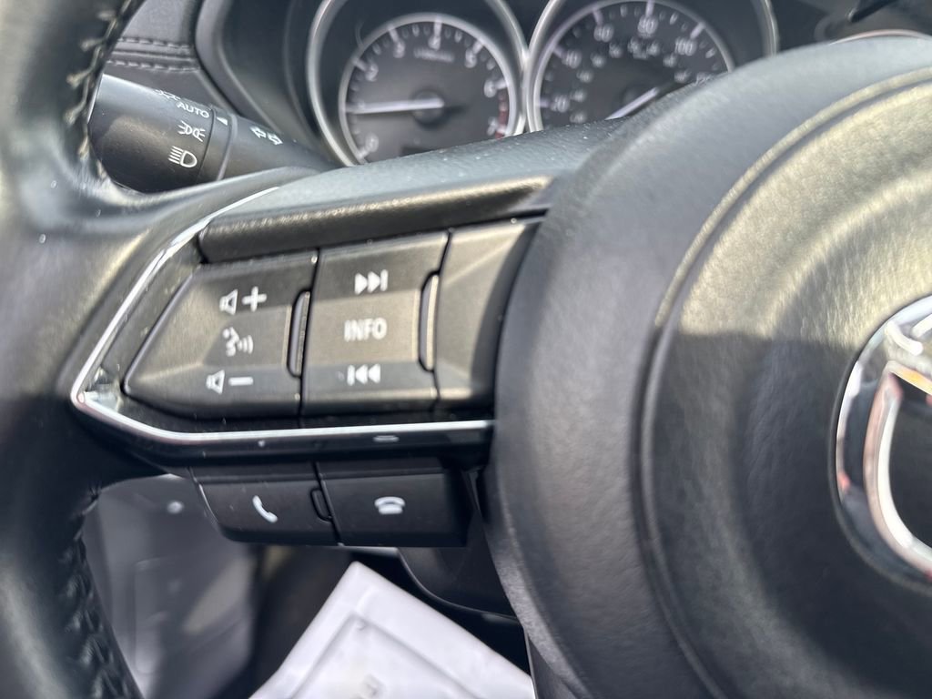 Used 2018 MAZDA CX-5 Touring w/ Preferred Equipment Package image 19
