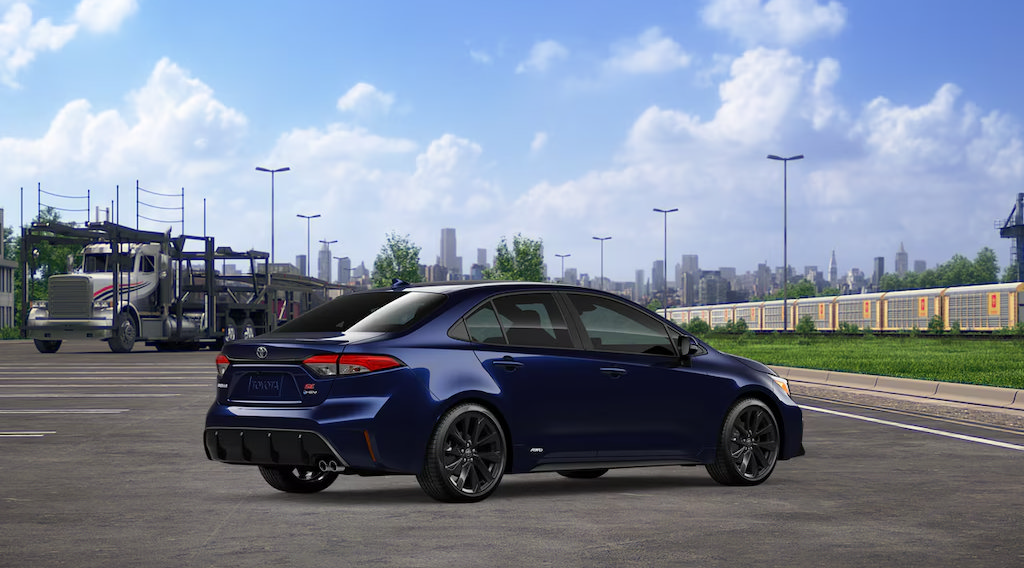 New 2027 Toyota Corolla SE w/ SE Premium Package AWD/4WD image 6