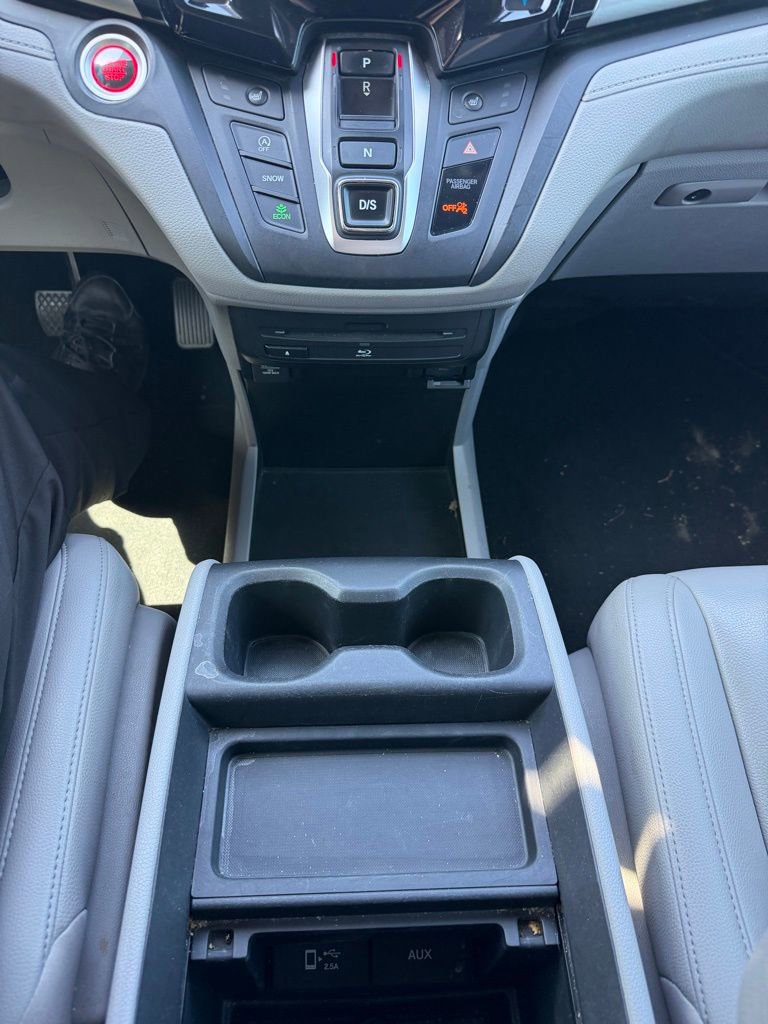 Used 2018 Honda Odyssey Touring image 17