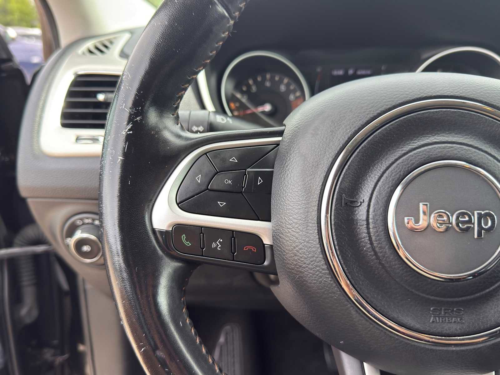 Used 2019 Jeep Compass Latitude AWD/4WD image 20