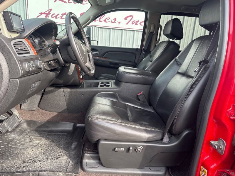 Used 2008 Chevrolet Silverado 2500 LTZ w/ Safety Package image 18