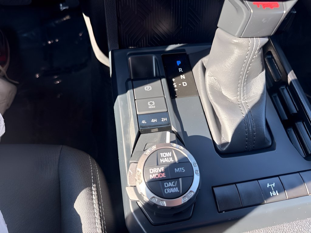 Used 2026 Toyota Tacoma TRD Off-Road AWD/4WD image 21
