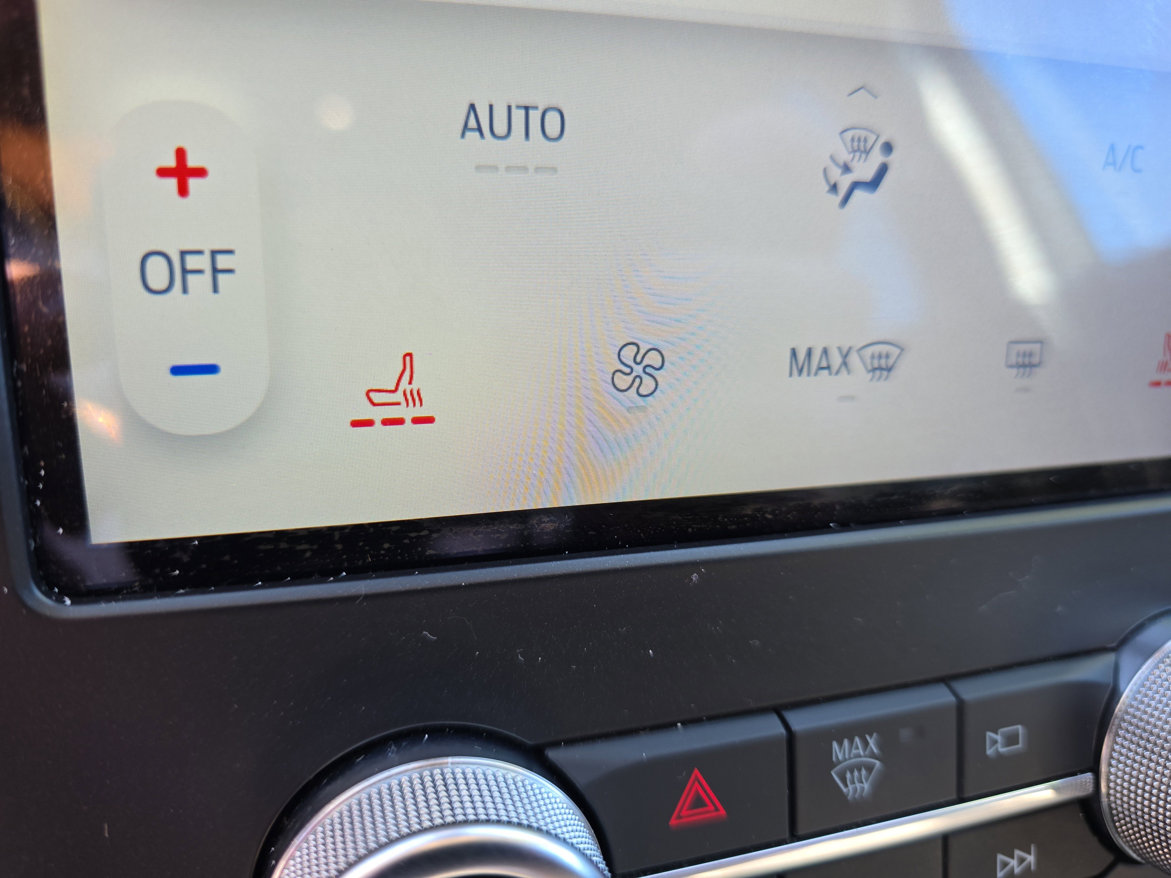 Used 2024 Ford Edge SEL image 28