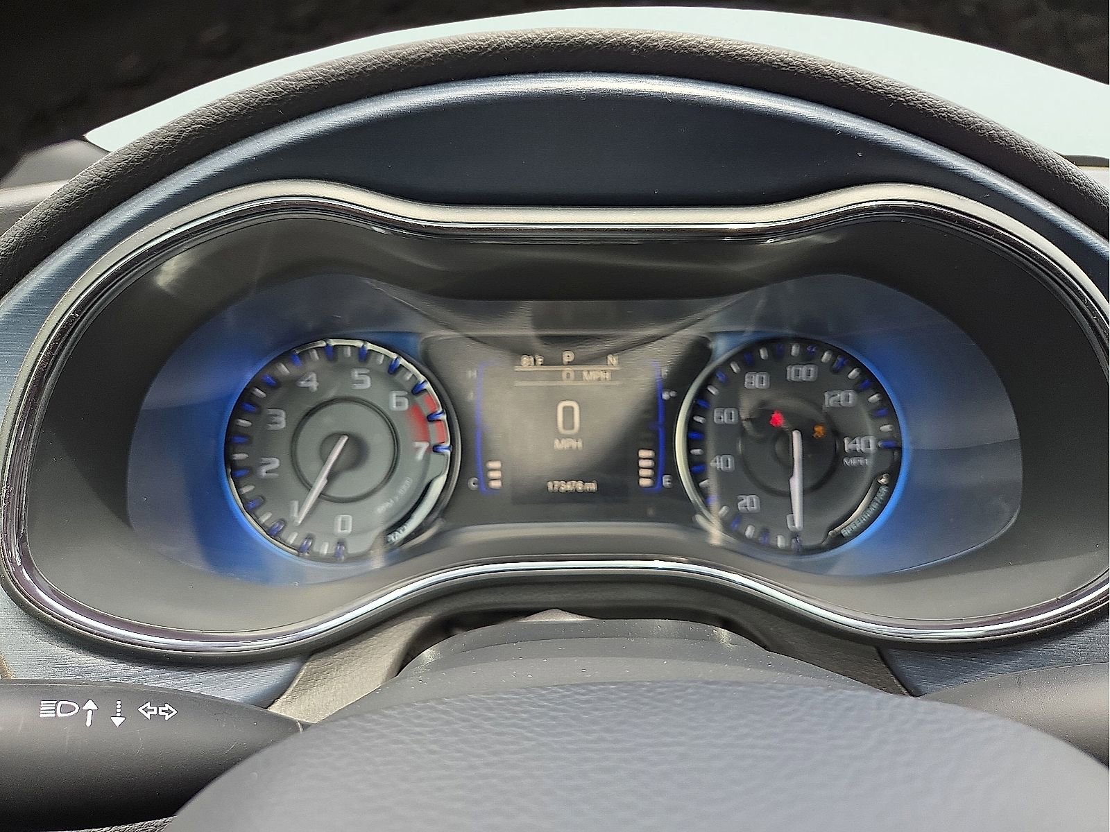 Used 2015 Chrysler 200 S w/ Comfort Group FWD image 23