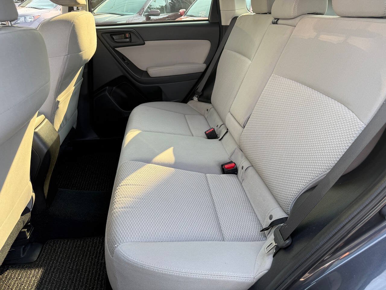 Used 2014 Subaru Forester 2.5i Premium w/ All-Weather Package AWD/4WD image 65