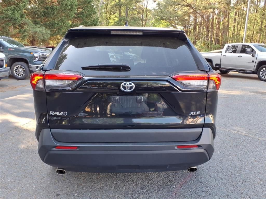 Used 2024 Toyota RAV4 XLE image 30