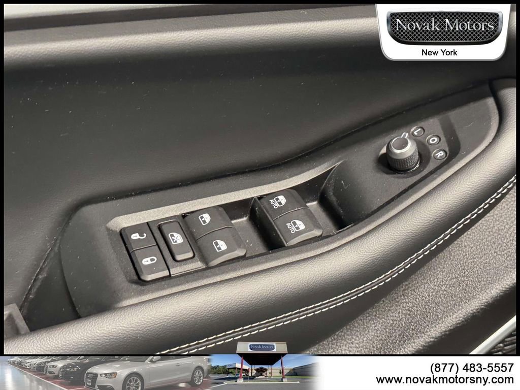 Used 2022 Jeep Grand Cherokee L Limited image 14