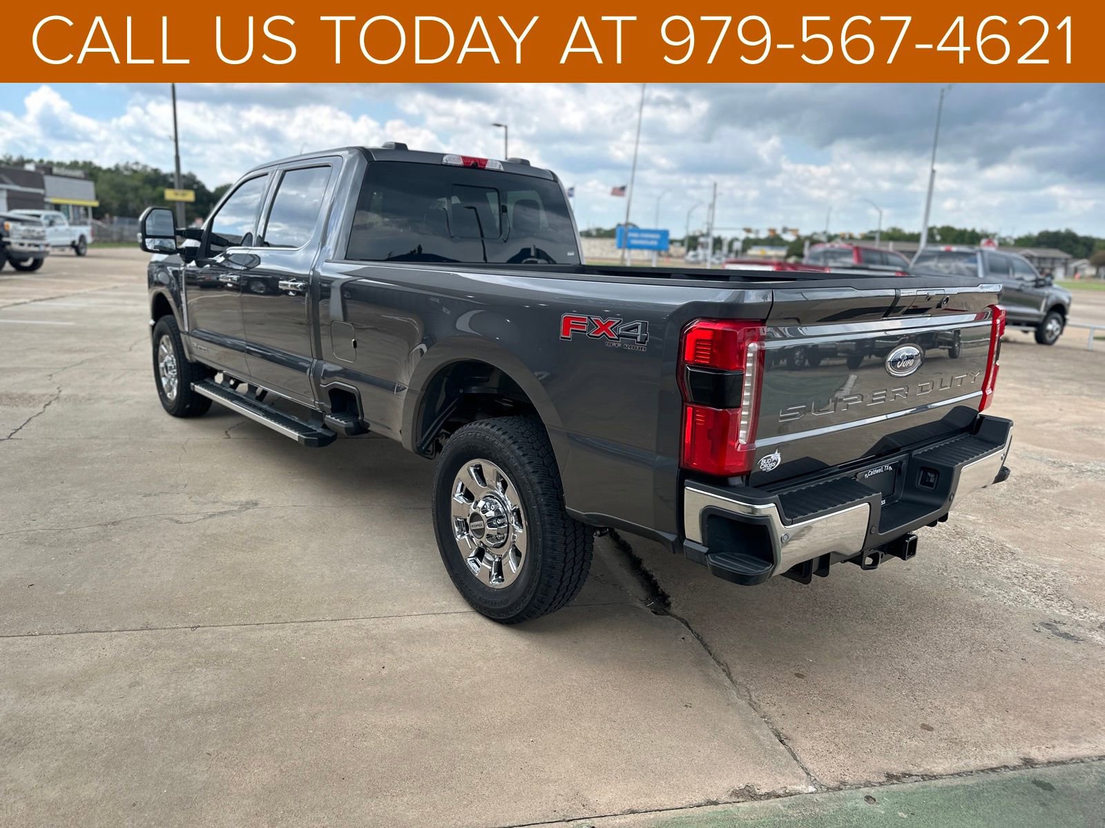 New 2025 Ford F350 Lariat w/ Chrome Package image 21