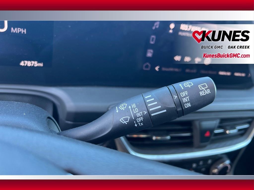 Used 2024 Buick Encore GX Sport Touring image 19