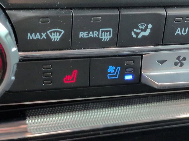 Certified 2022 Ford F150 Raptor w/ Torsen Package AWD/4WD image 23