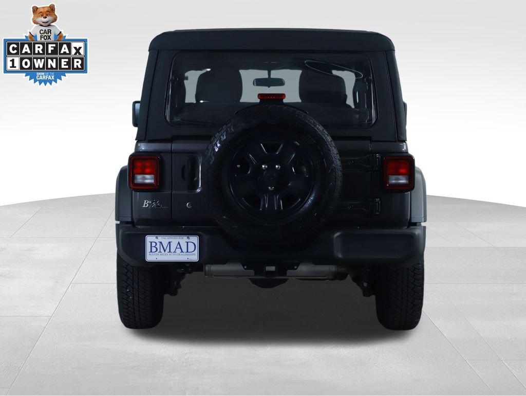 Used 2018 Jeep Wrangler Sport AWD/4WD image 12