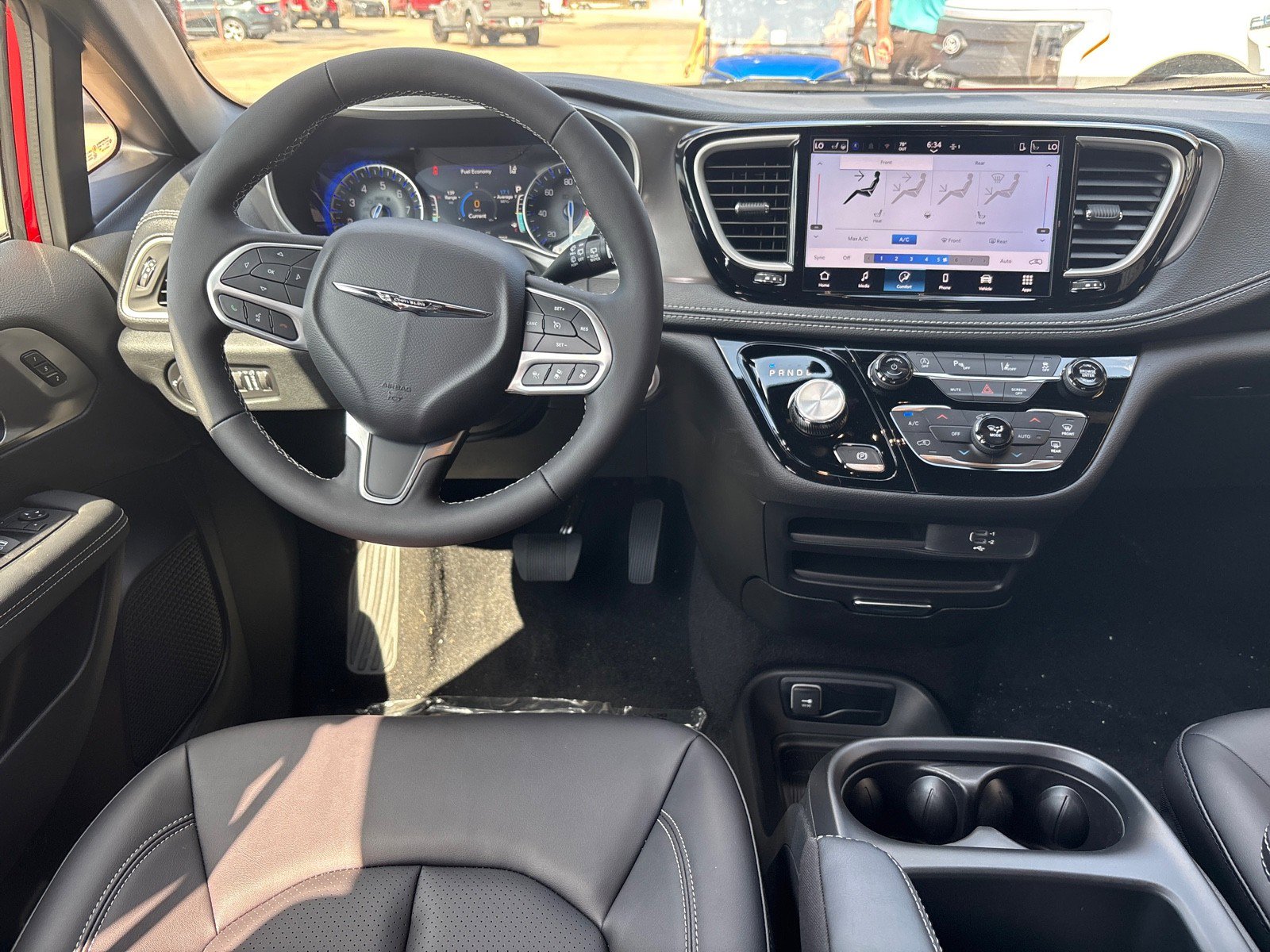 New 2026 Chrysler Pacifica Select image 6