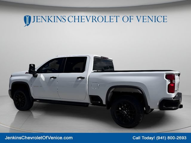 Used 2025 Chevrolet Silverado 2500 Custom w/ Custom Value Package AWD/4WD image 8