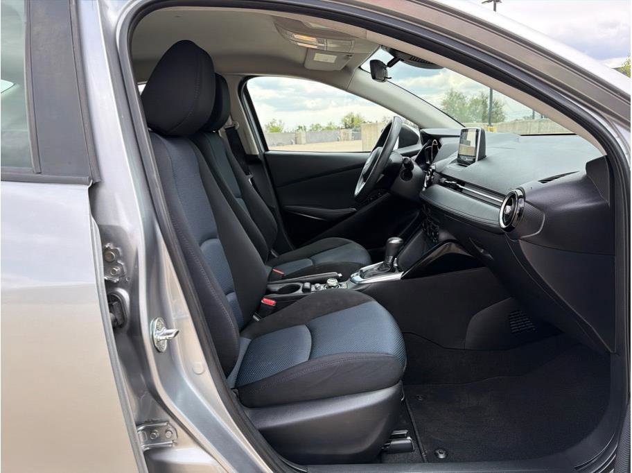 Used 2016 Scion iA FWD image 15
