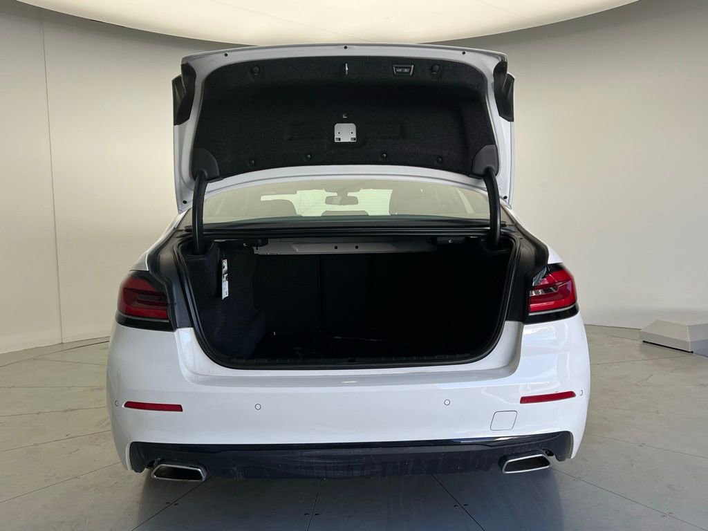 Certified 2023 BMW 540i xDrive w/ Premium Package image 5