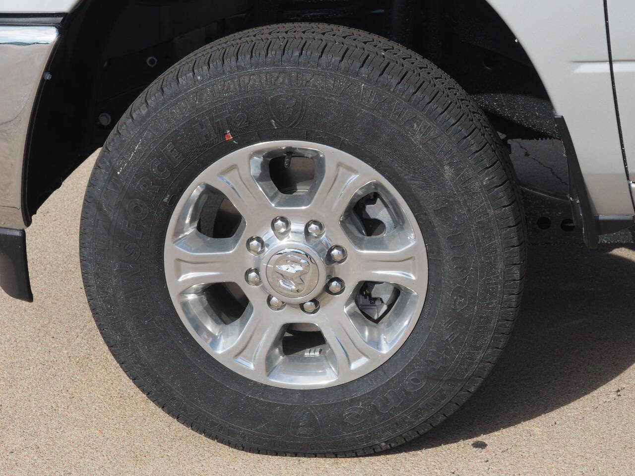 New 2025 RAM 2500 Big Horn image 8