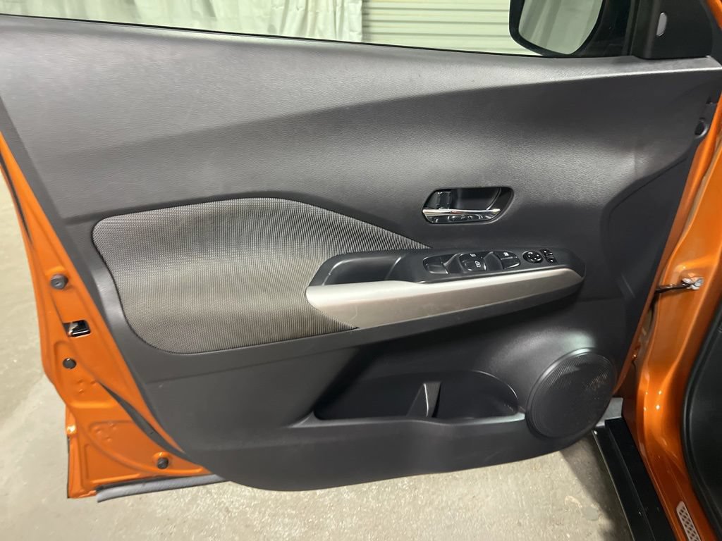 Used 2020 Nissan Kicks SV FWD image 20