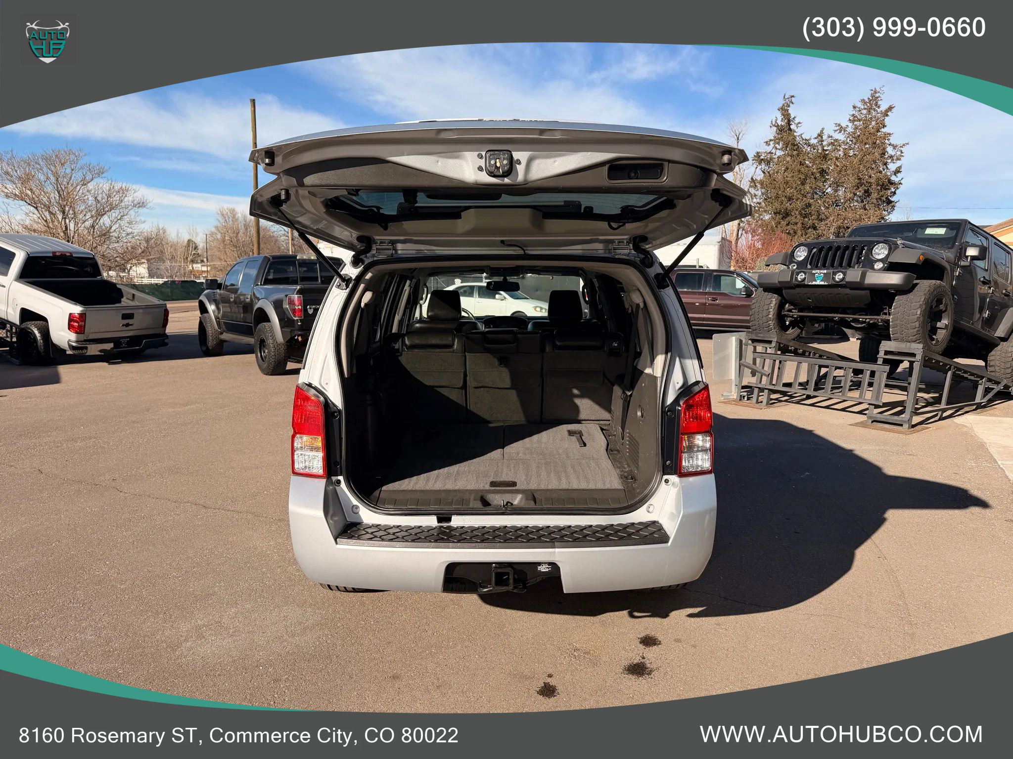 Used 2011 Nissan Pathfinder Silver image 7