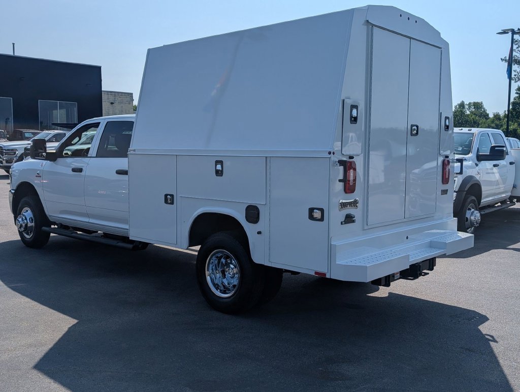 New 2026 RAM 3500 Tradesman w/ Chrome Appearance Group A AWD/4WD image 6
