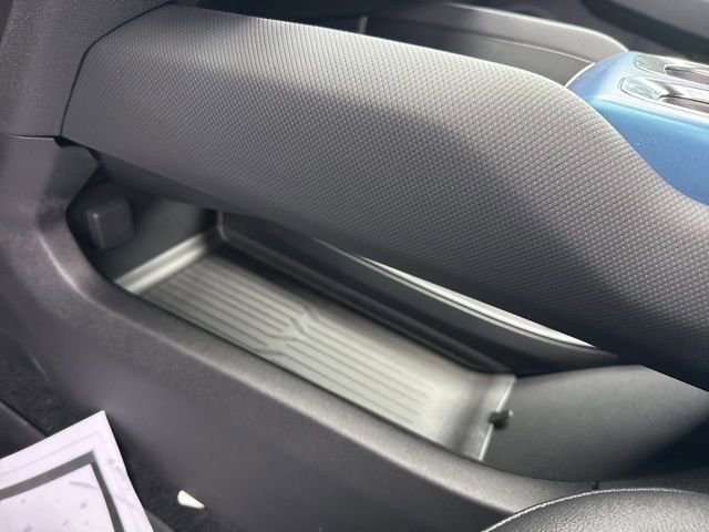 New 2025 Chevrolet Equinox EV LT w/ Convenience Package II FWD image 13