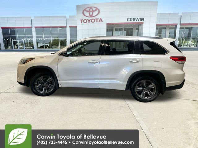 Used 2018 Toyota Highlander Limited Platinum image 5