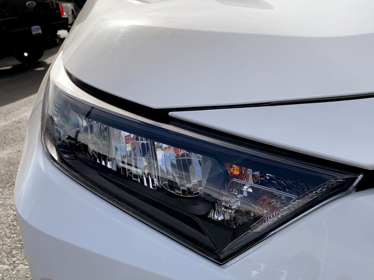 Used 2022 Toyota RAV4 LE AWD/4WD image 9