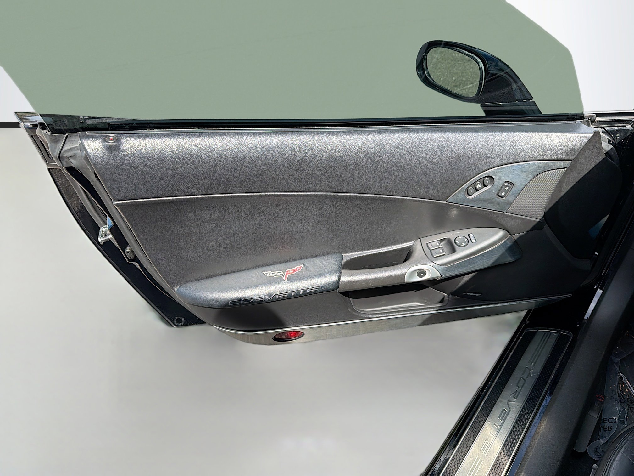 Used 2008 Chevrolet Corvette Convertible w/ Preferred Equipment Group image 17