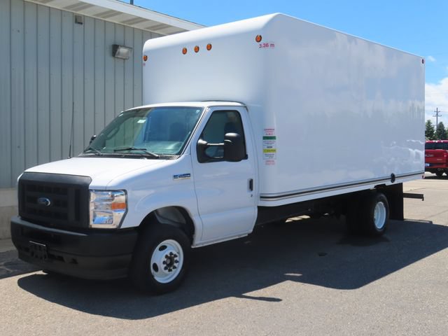 Used 2024 Ford E-450 and Econoline 450 Super Duty RWD image 5