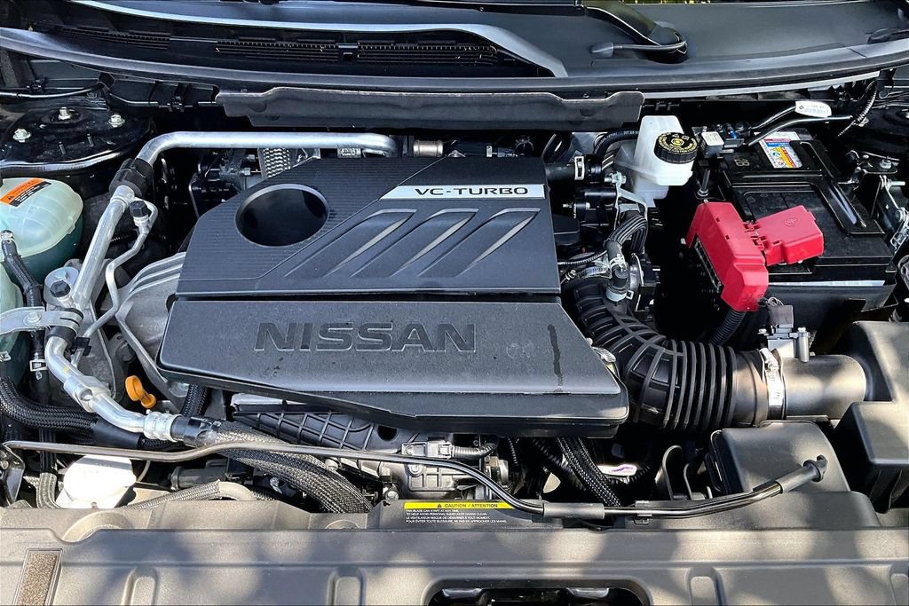 Used 2023 Nissan Rogue SV AWD/4WD image 22