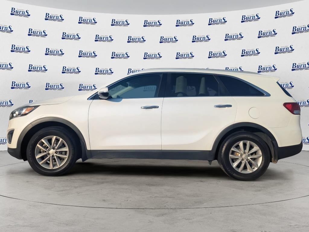 Used 2018 Kia Sorento FWD image 4