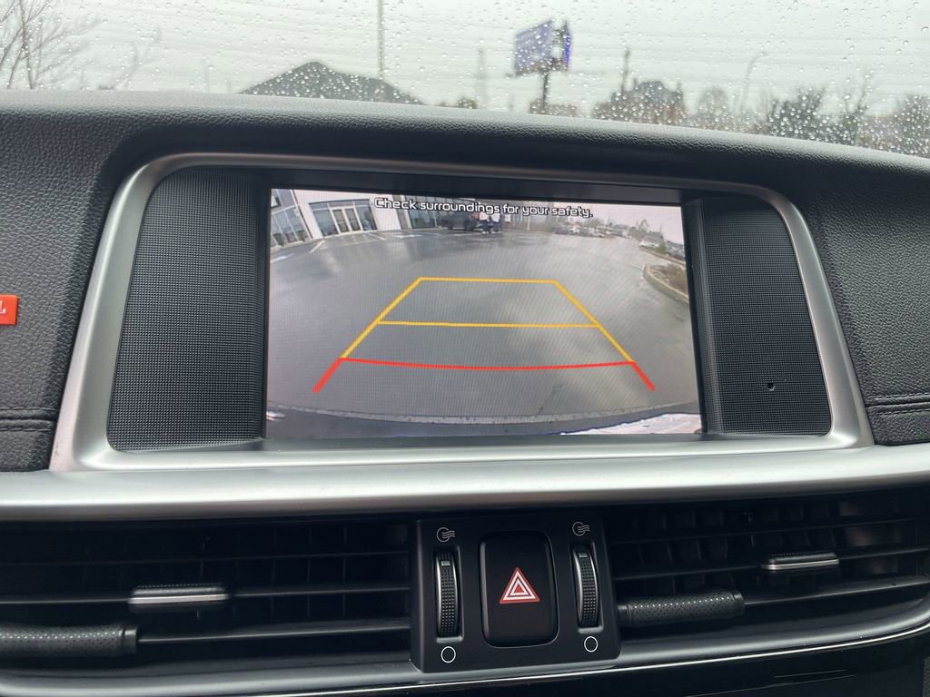 Used 2019 Kia Optima LX image 12