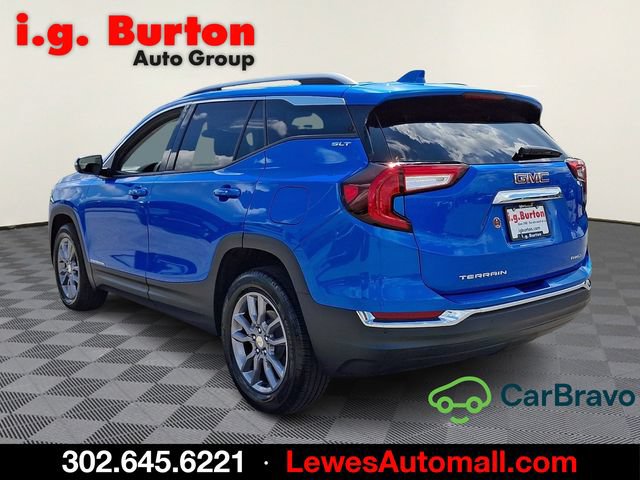 Used 2024 GMC Terrain SLT AWD/4WD image 4