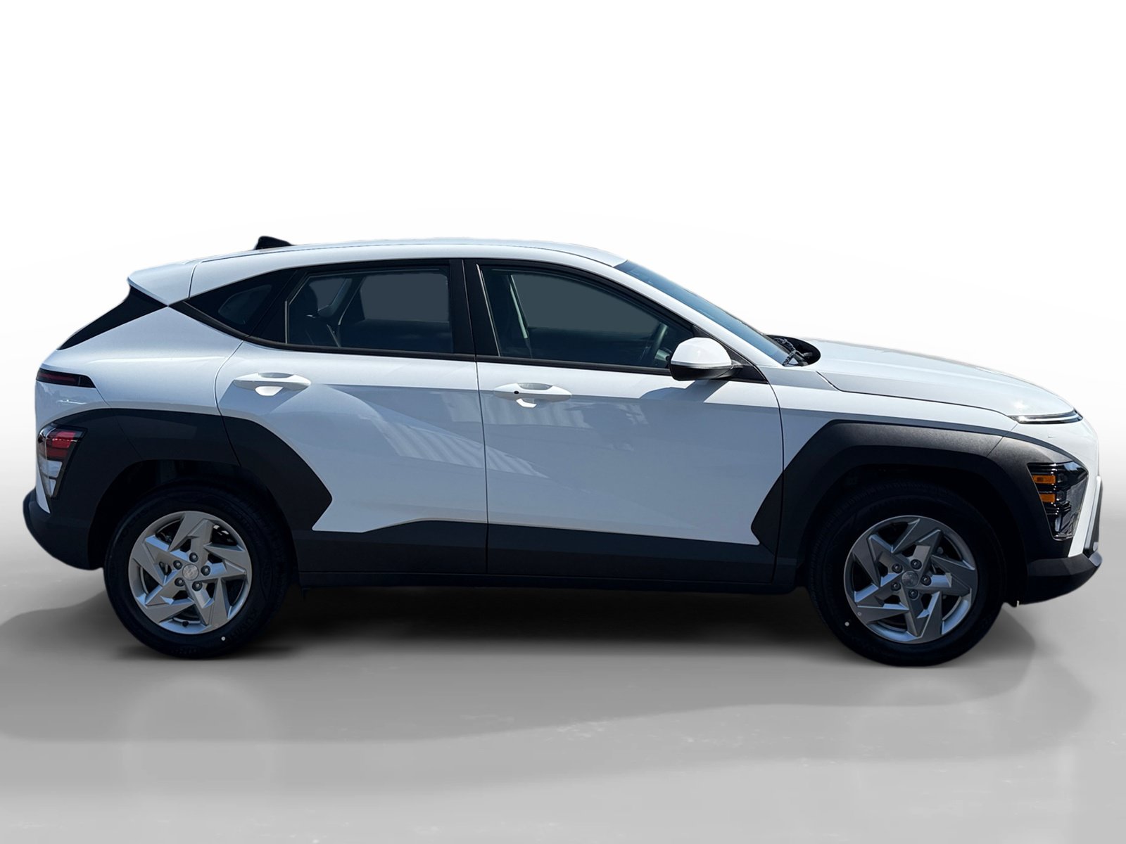 Certified 2026 Hyundai Kona SE FWD image 6
