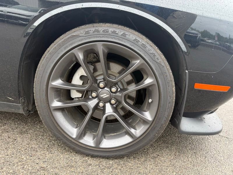 Used 2023 Dodge Challenger R/T w/ T/A Package RWD image 4
