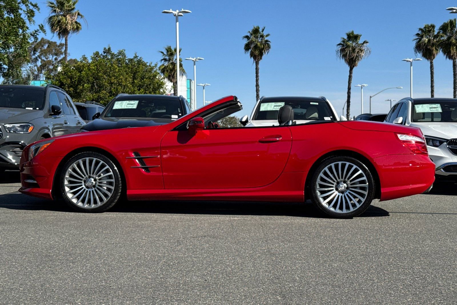 Used 2013 Mercedes-Benz SL 550 image 7