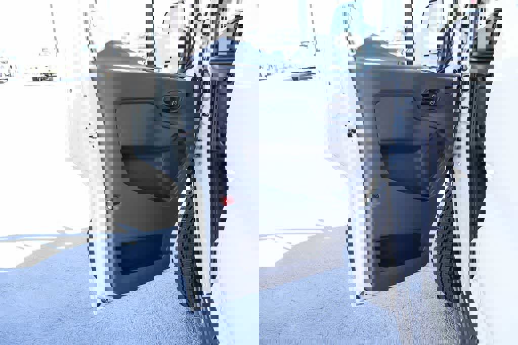 Used 2023 Ford Transit 350 XL image 23