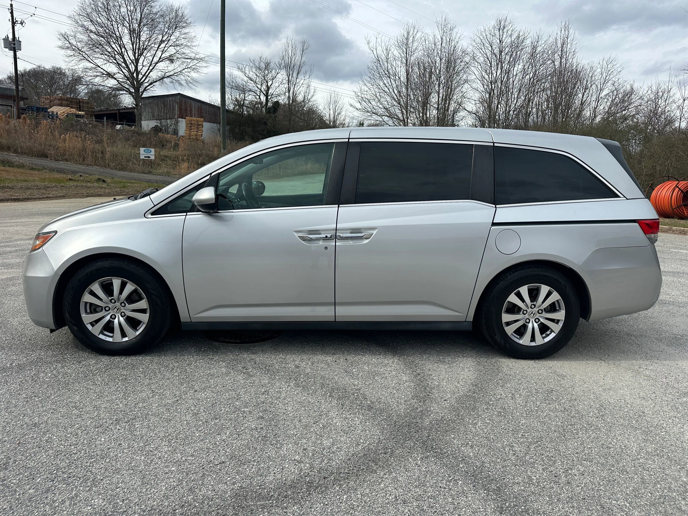 Used 2015 Honda Odyssey EX-L image 2