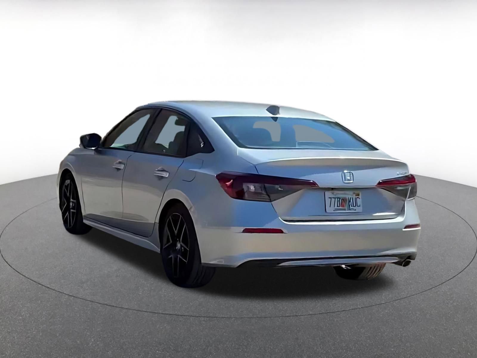 Used 2025 Honda Civic Sport image 11