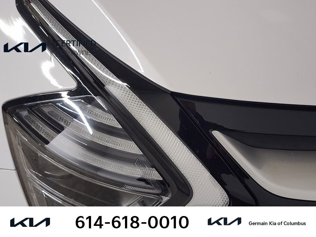 Certified 2025 Kia Sportage EX image 14