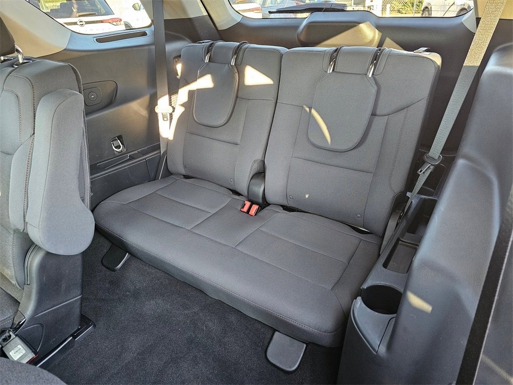 Used 2025 Ford Explorer Active image 23