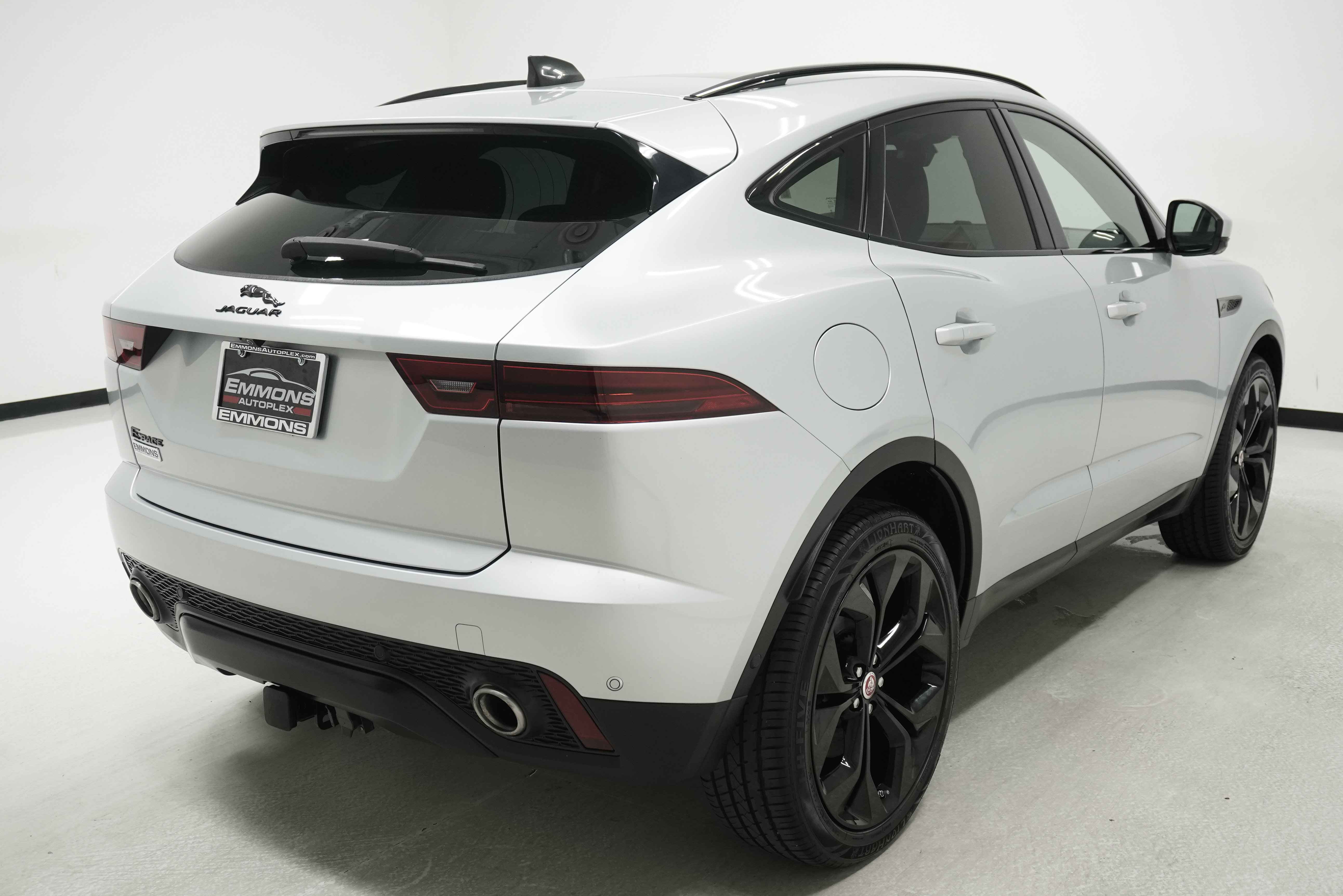 Used 2021 Jaguar E-PACE SE AWD/4WD image 4