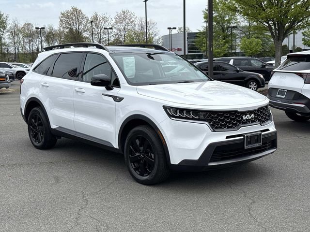 Used 2023 Kia Sorento S w/ Panoramic Sunroof Package image 1