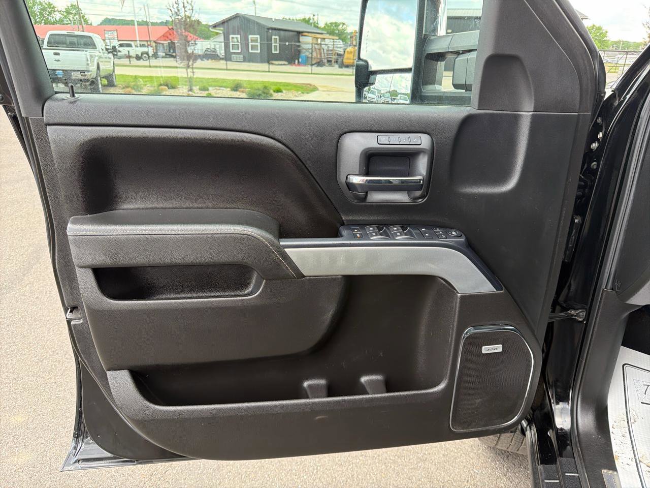 Used 2016 Chevrolet Silverado 2500 LTZ w/ Duramax Plus Package AWD/4WD image 8